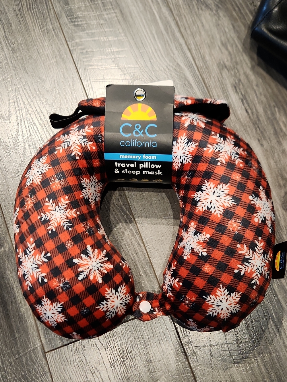 New C&C California Red Buffalo Plaid Travel Neck Pillow & Sleep Mask